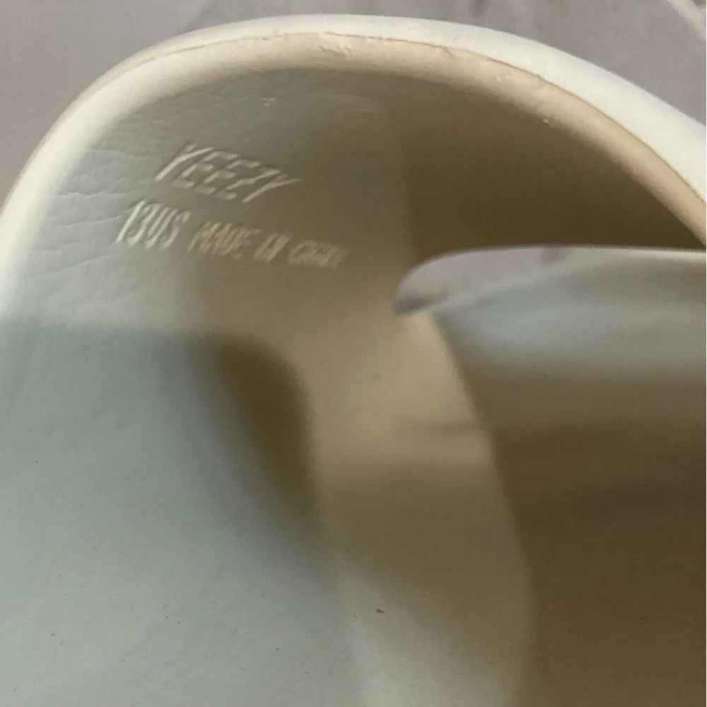 Yeezy Adidas Slides Color Pure Mens size 13